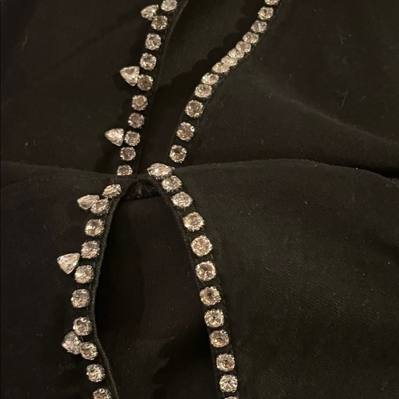 Torn by Ronny Kobo Black and White Tag - Picture 10 of 14